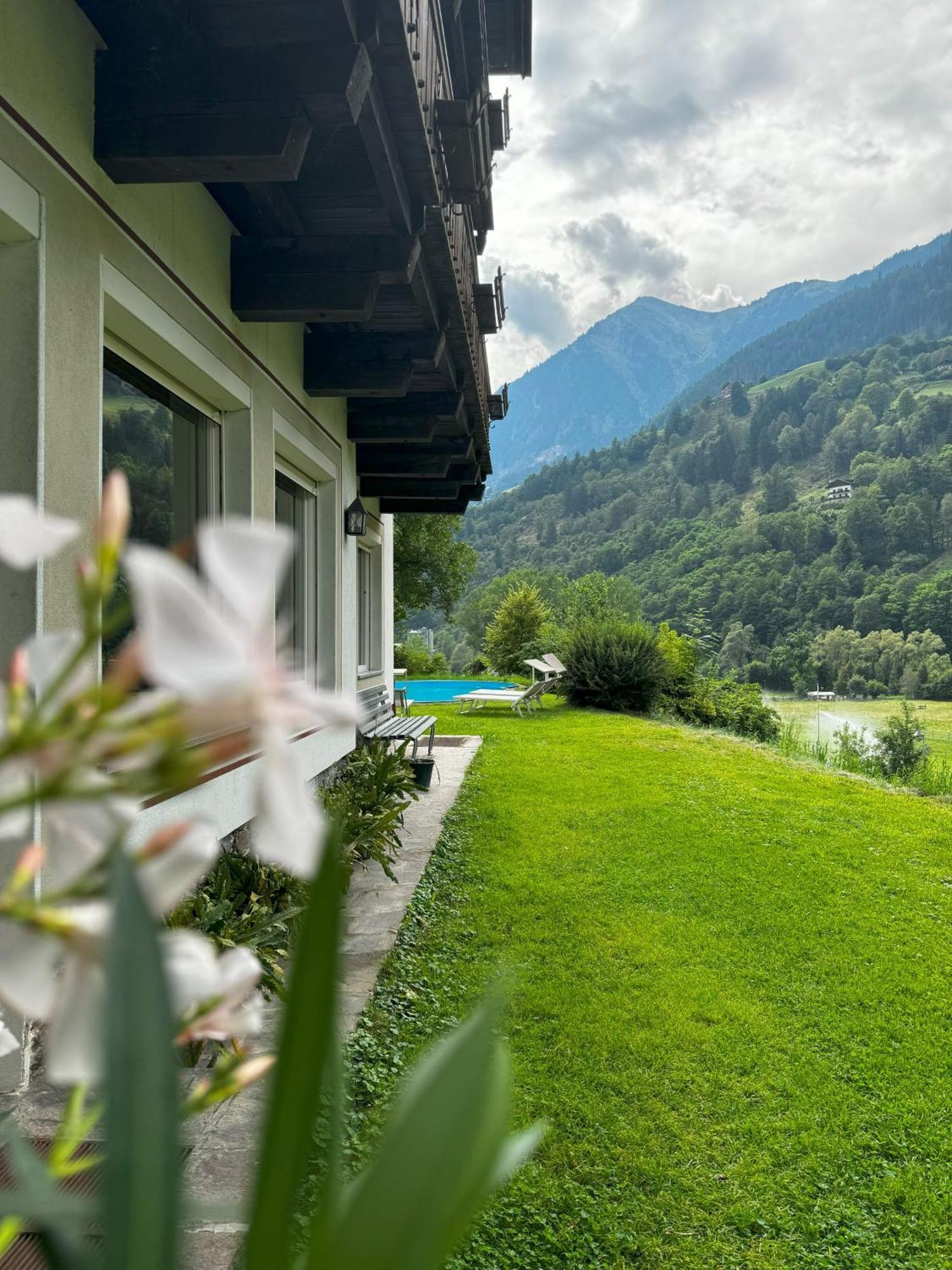 Hotel Klotz San Leonardo in Passiria Exterior photo